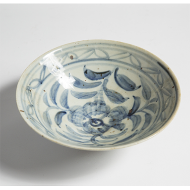 Blue/White Porcelain Bowl | ML Style | Meg Lonergan Interiors