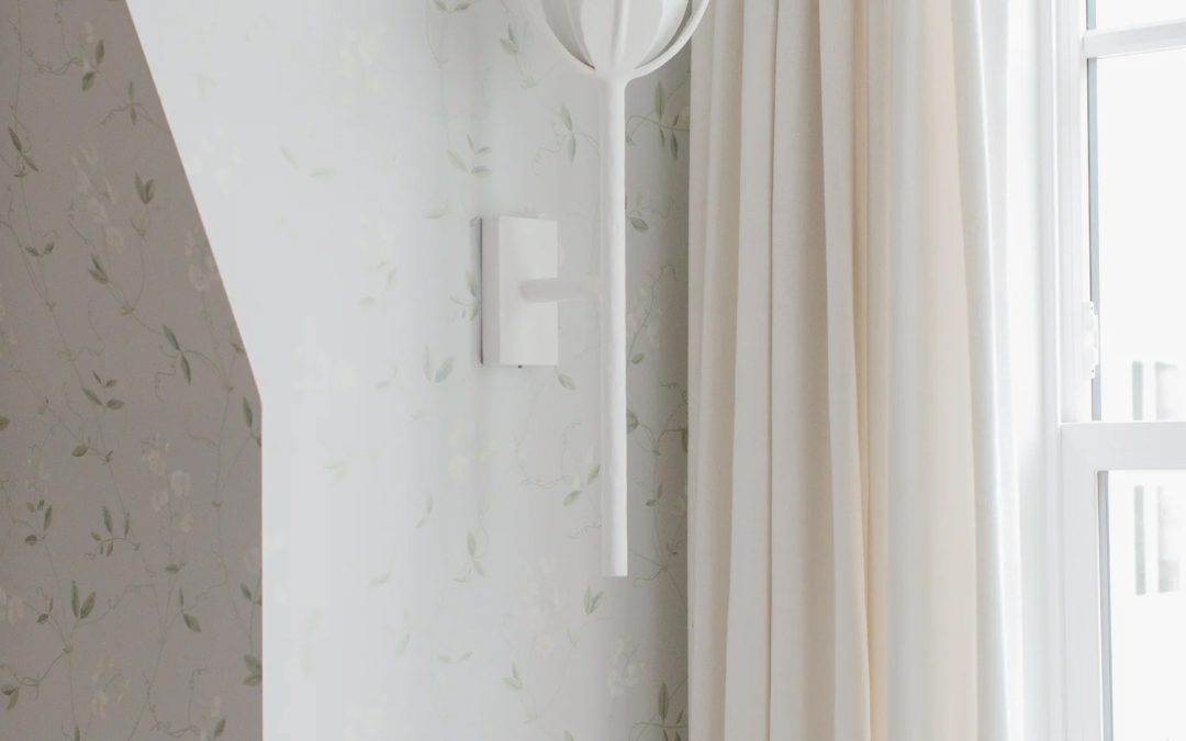 Julie Neill – Alberto Medium Sconce